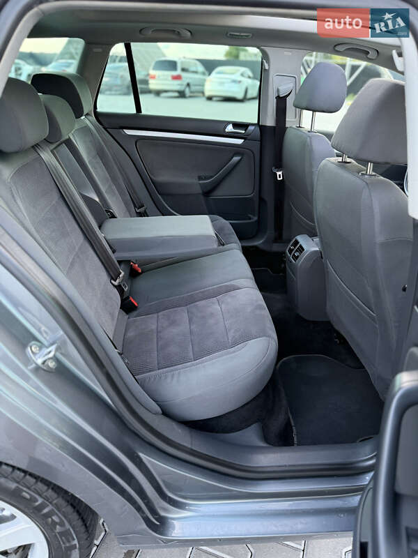 Універсал Volkswagen Golf 2007 в Полтаві