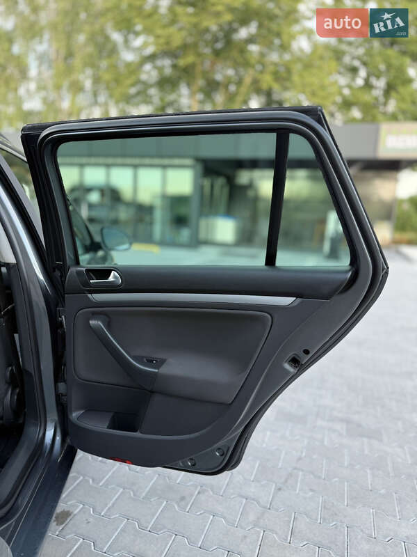 Універсал Volkswagen Golf 2007 в Полтаві