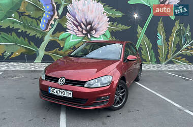 Хетчбек Volkswagen Golf 2012 в Києві