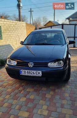 Хетчбек Volkswagen Golf 2000 в Ніжині