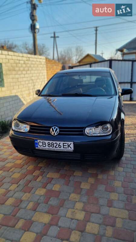 Volkswagen Golf 2000 Volkswagen Golf 2000