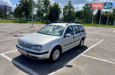 Универсал Volkswagen Golf 2003 в Житомире