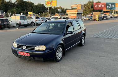 Універсал Volkswagen Golf 2001 в Полтаві