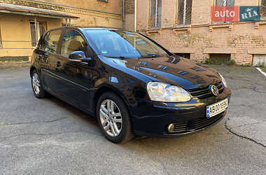 Хэтчбек Volkswagen Golf 2006 в Киеве