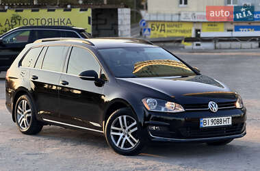Универсал Volkswagen Golf 2015 в Киеве