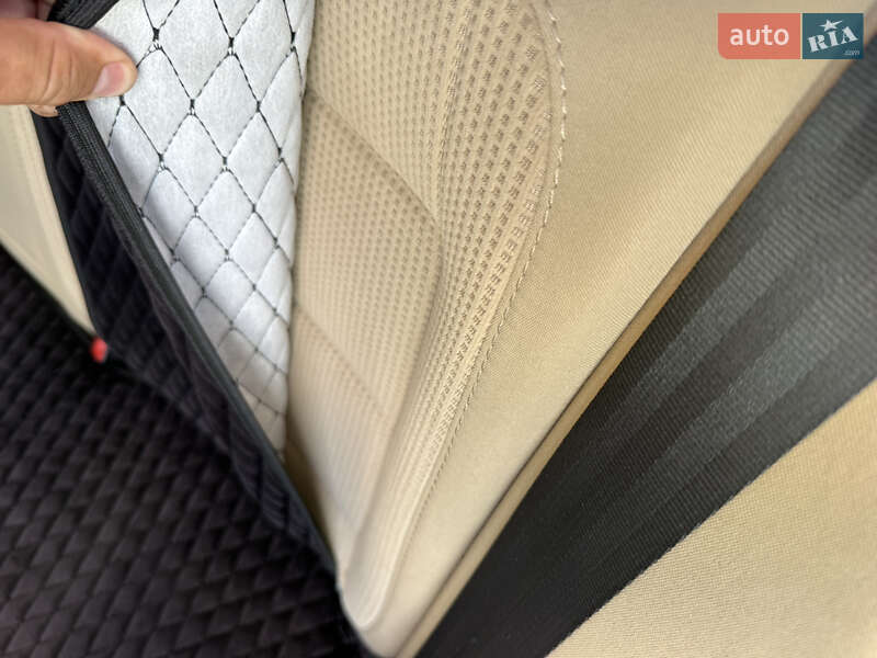 Універсал Volkswagen Golf 2008 в Рівному фото 64 Універсал Volkswagen Golf 2008 в Рівному