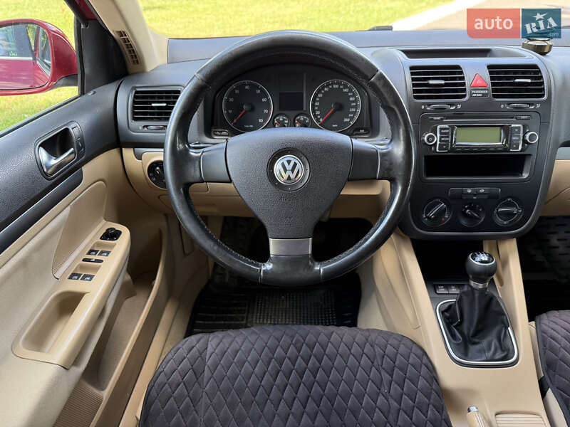 Універсал Volkswagen Golf 2008 в Рівному фото 85 Універсал Volkswagen Golf 2008 в Рівному
