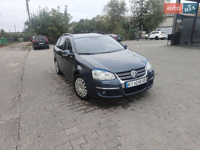 Універсал Volkswagen Golf 2008 в Яготині