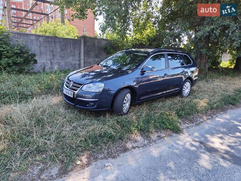 Універсал Volkswagen Golf 2008 в Яготині