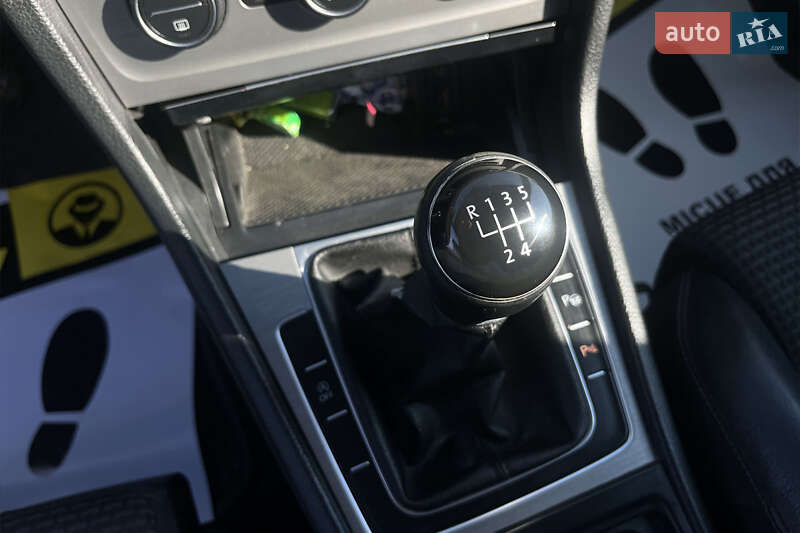 Универсал Volkswagen Golf 2014 в Мукачево