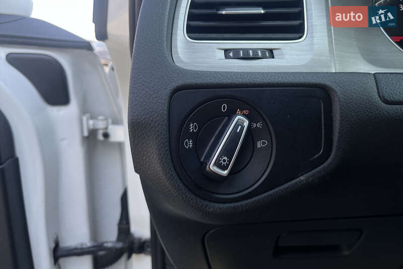 Универсал Volkswagen Golf 2014 в Мукачево