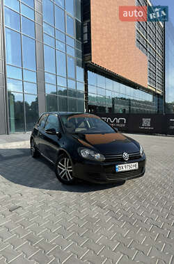 Хетчбек Volkswagen Golf 2009 в Хмельницькому
