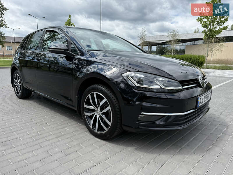 Volkswagen Golf 2019