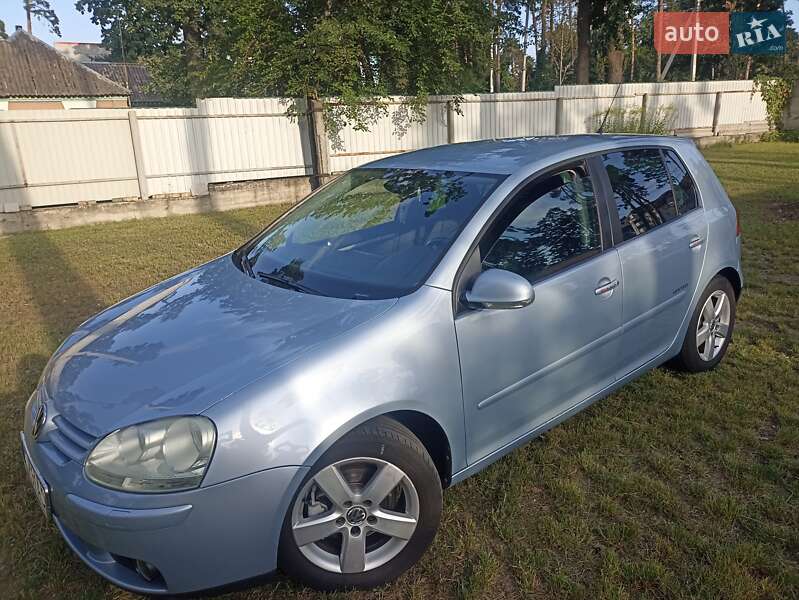 Хетчбек Volkswagen Golf 2007 в Бучі