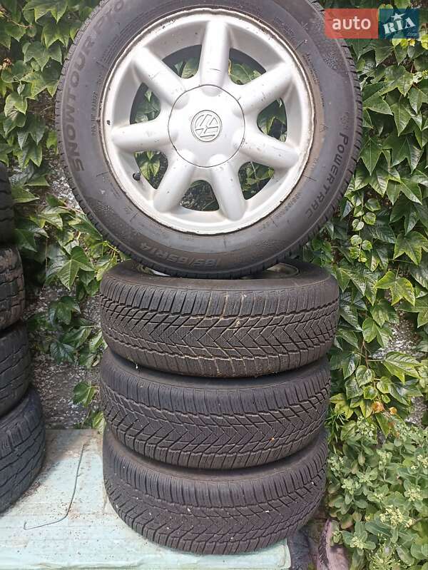 Хэтчбек Volkswagen Golf 1996 в Киеве