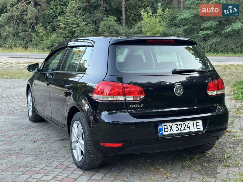 Хэтчбек Volkswagen Golf 2008 в Славуте