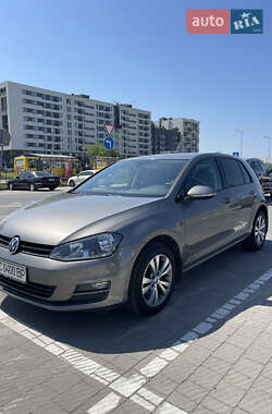Хетчбек Volkswagen Golf 2013 в Львові