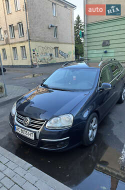 Універсал Volkswagen Golf 2008 в Луцьку