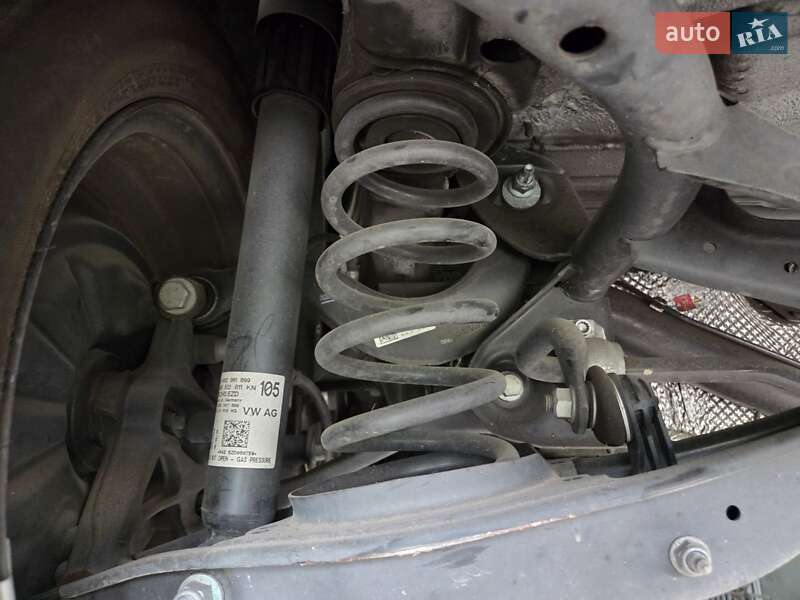 Хетчбек Volkswagen Golf 2015 в Шостці