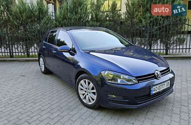 Хетчбек Volkswagen Golf 2013 в Сваляві