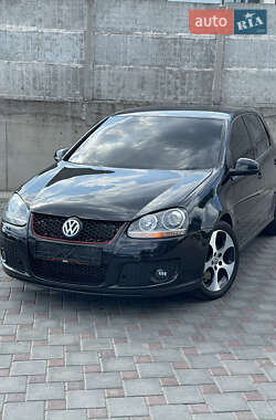 Хэтчбек Volkswagen Golf 2006 в Запорожье