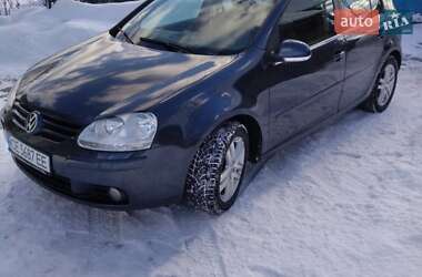 Хетчбек Volkswagen Golf 2007 в Косові