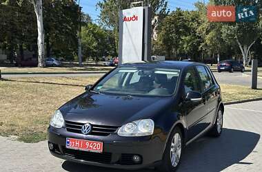 Хетчбек Volkswagen Golf 2006 в Запоріжжі
