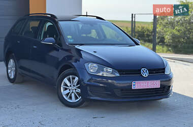 Универсал Volkswagen Golf 2014 в Ровно