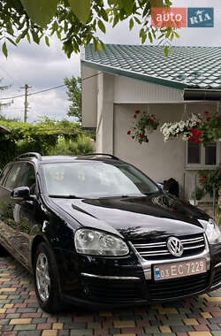 Універсал Volkswagen Golf 2009 в Львові