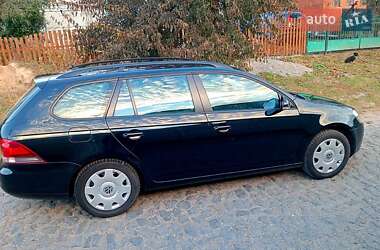 Універсал Volkswagen Golf 2009 в Вінниці