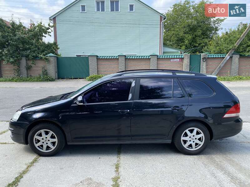 Универсал Volkswagen Golf 2008 в Софиевской Борщаговке