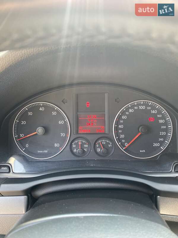 Универсал Volkswagen Golf 2008 в Софиевской Борщаговке