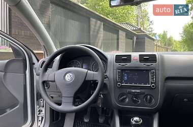 Хэтчбек Volkswagen Golf 2008 в Чернигове