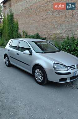 Хетчбек Volkswagen Golf 2003 в Хмельницькому