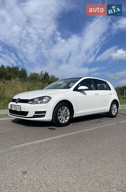 Хэтчбек Volkswagen Golf 2014 в Львове