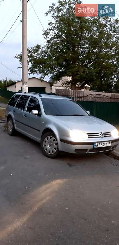 Volkswagen Golf 2000