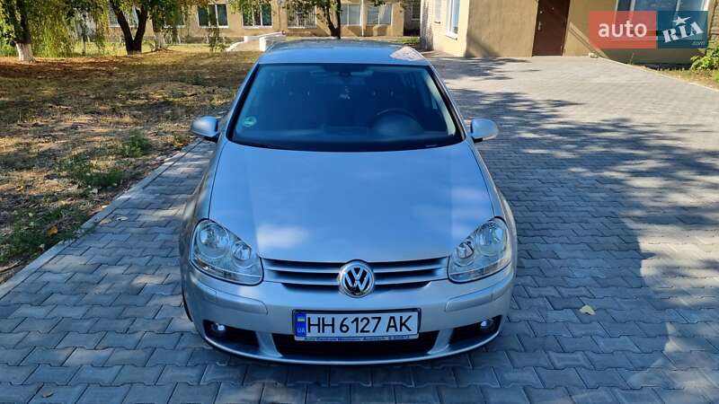 Хетчбек Volkswagen Golf 2008 в Подільську