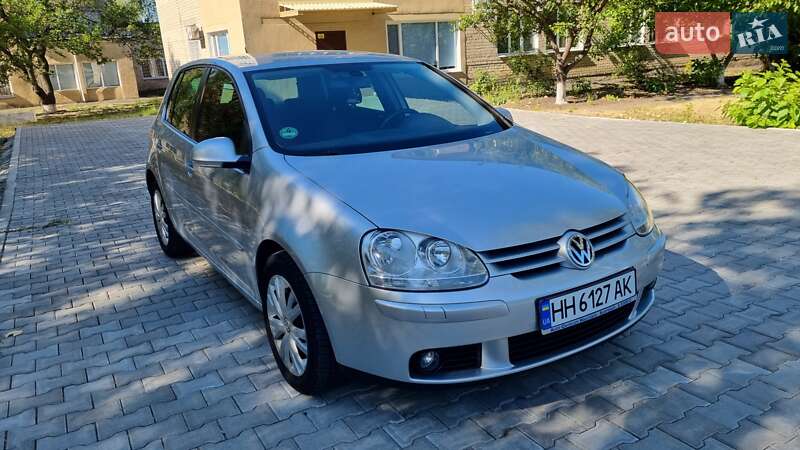 Хетчбек Volkswagen Golf 2008 в Подільську