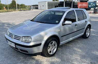 Хэтчбек Volkswagen Golf 2000 в Тульчине