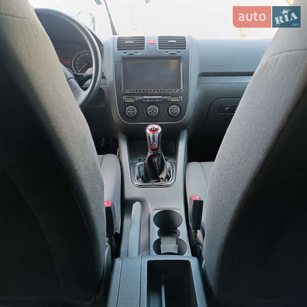 Универсал Volkswagen Golf 2008 в Ивано-Франковске