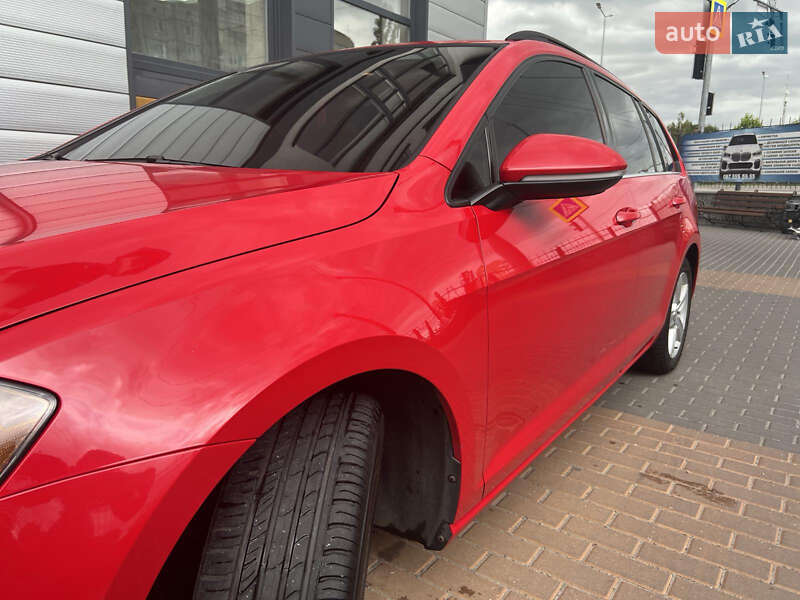 Універсал Volkswagen Golf 2015 в Білій Церкві