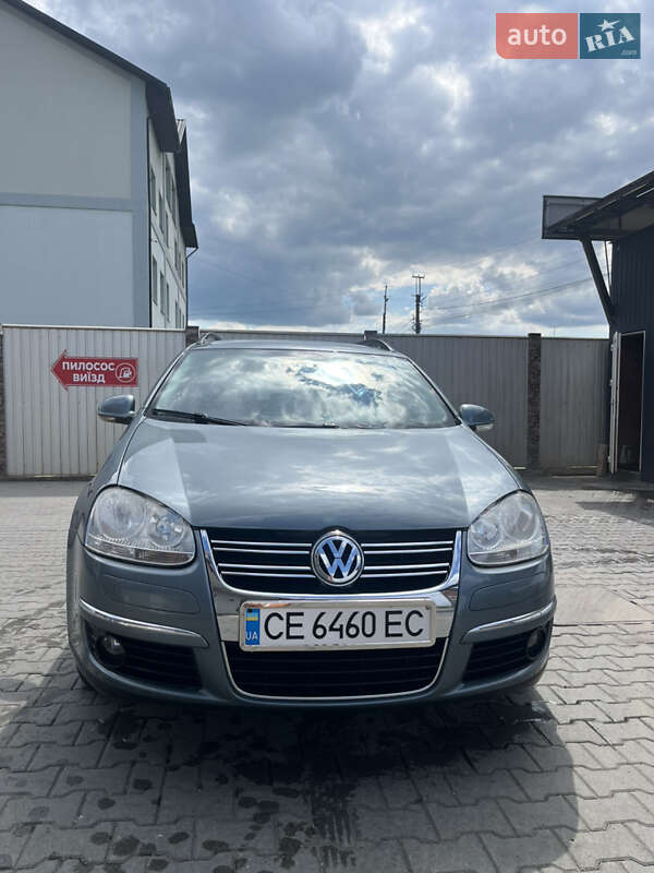 Универсал Volkswagen Golf 2007 в Черновцах