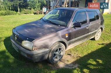 Хэтчбек Volkswagen Golf 1994 в Рава-Русской