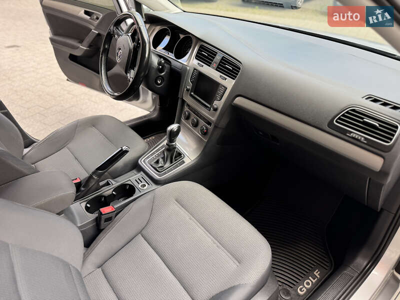 Универсал Volkswagen Golf 2016 в Львове фото 14 Универсал Volkswagen Golf 2016 в Львове