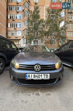 Универсал Volkswagen Golf 2009 в Киеве