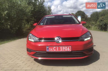 Універсал Volkswagen Golf 2017 в Ужгороді