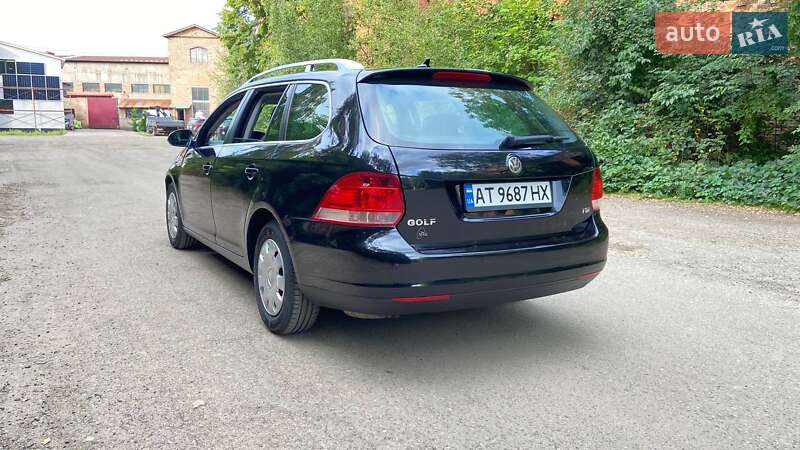 Універсал Volkswagen Golf 2009 в Коломиї
