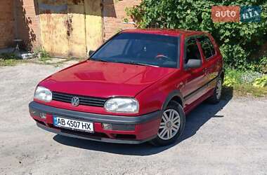 Хэтчбек Volkswagen Golf 1997 в Виннице