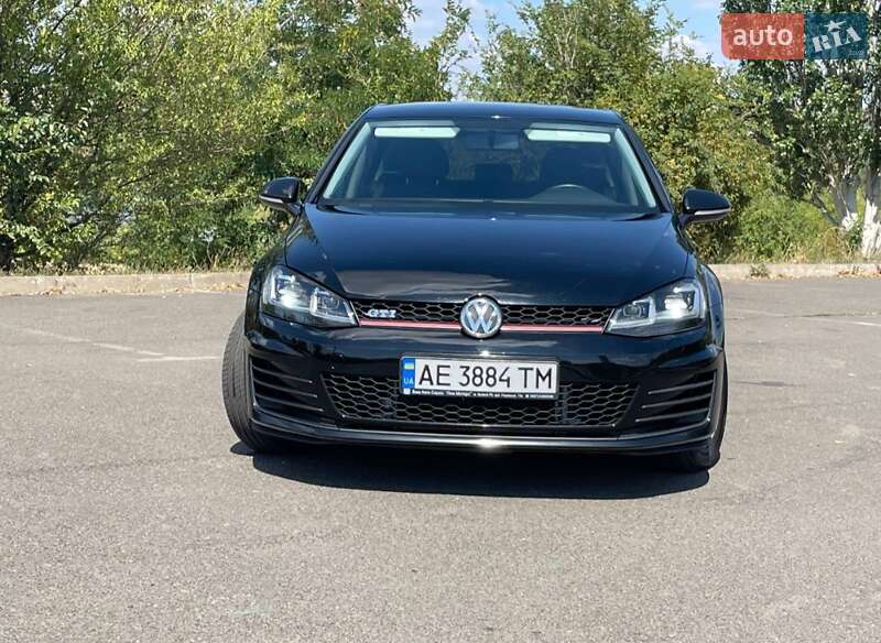 Volkswagen Golf 2014