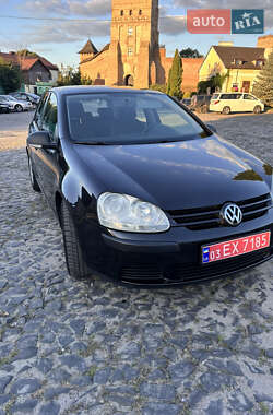 Хэтчбек Volkswagen Golf 2007 в Луцке